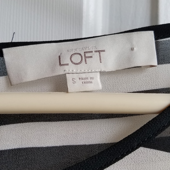 Sheer striped blouse - Picture 6 of 7